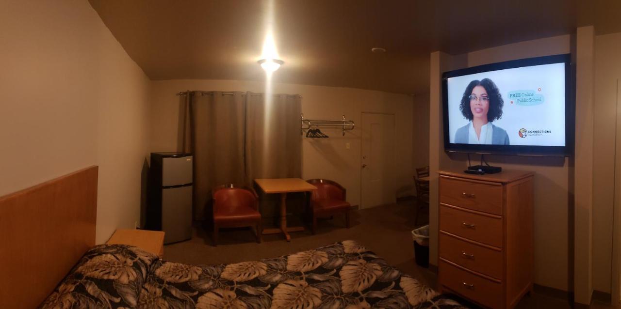 Sunset Motel Форт-Маклеод Экстерьер фото