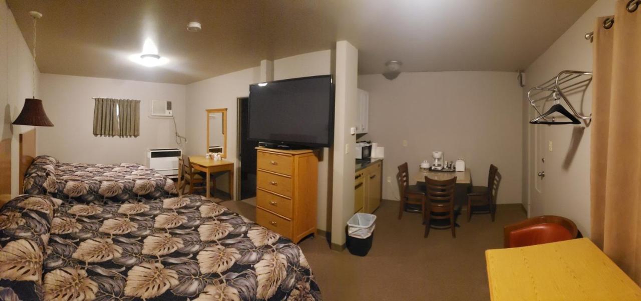 Sunset Motel Форт-Маклеод Экстерьер фото