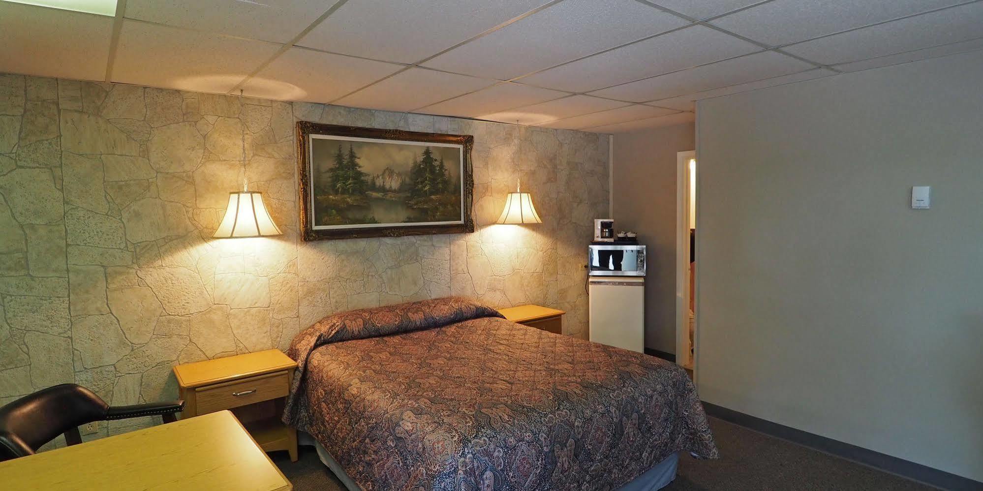 Sunset Motel Форт-Маклеод Экстерьер фото
